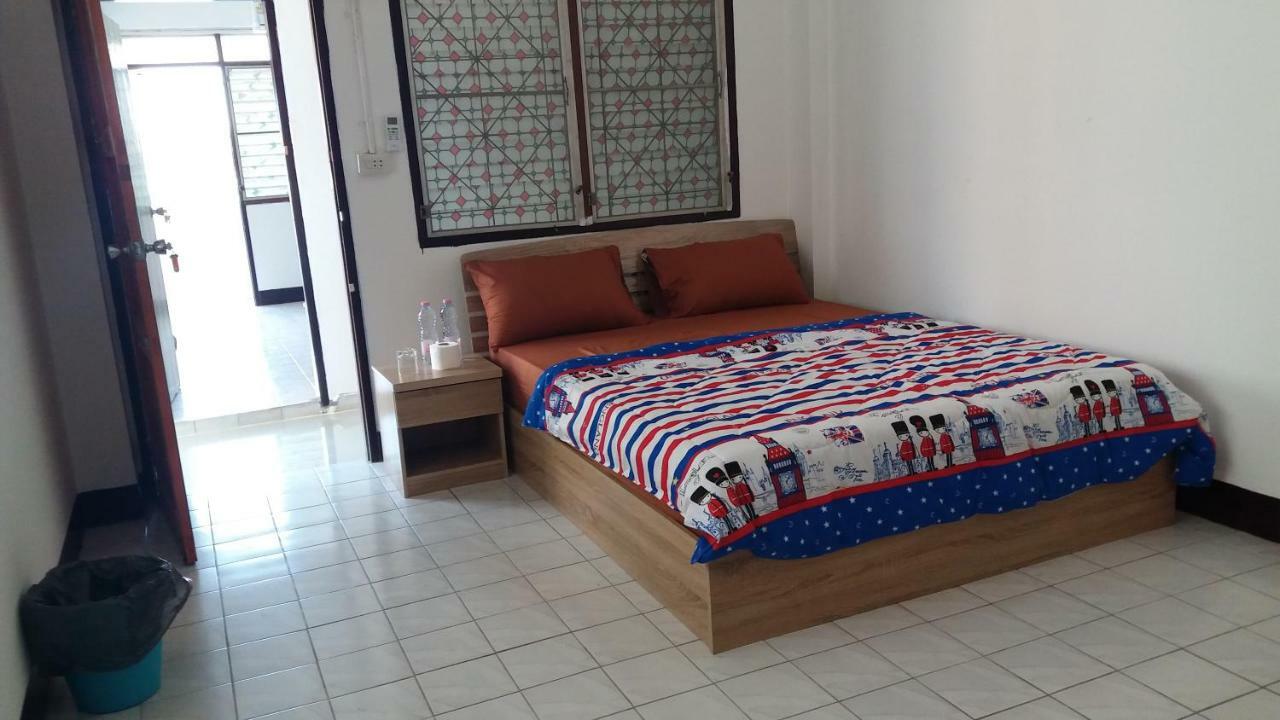 Natcha Place Thammasat Rangsit Bangkok Dış mekan fotoğraf