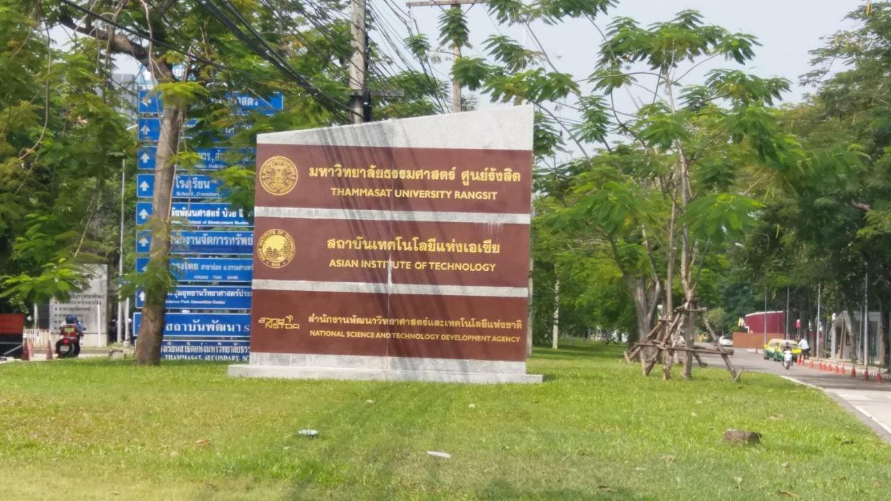 Natcha Place Thammasat Rangsit Bangkok Dış mekan fotoğraf