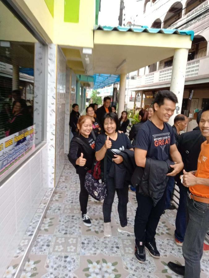 Natcha Place Thammasat Rangsit Bangkok Dış mekan fotoğraf